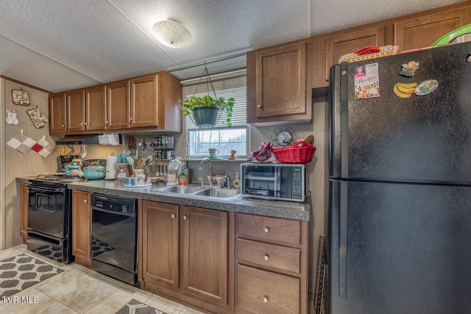 Photo #12: 1729 Belden Road