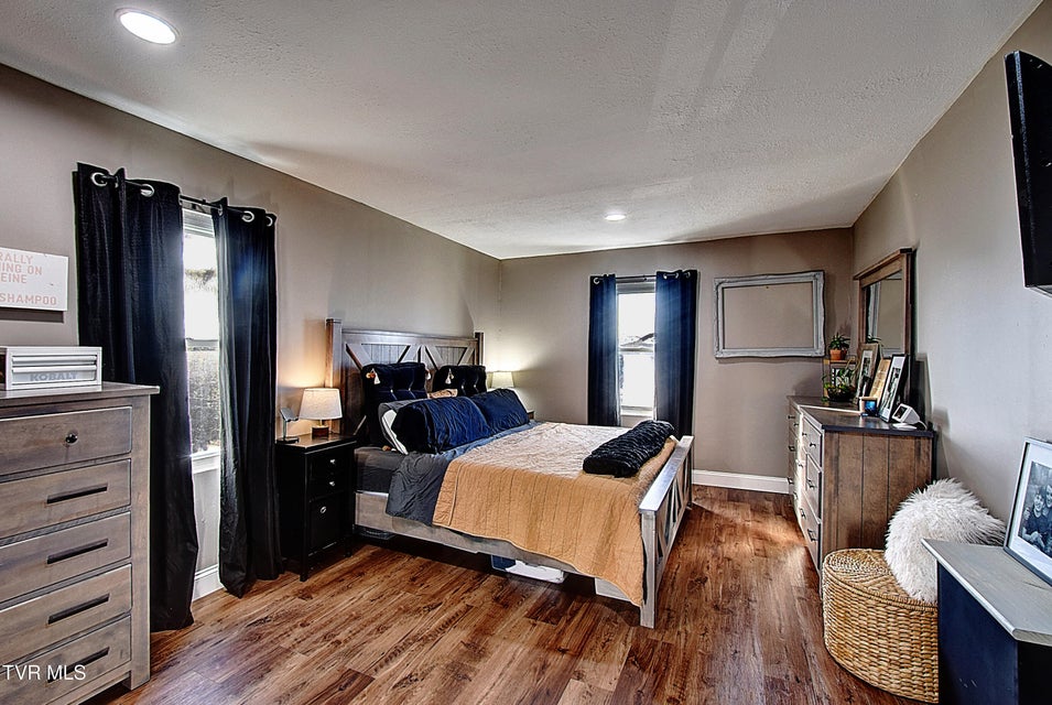 Photo #17: 413 Northcott Drive