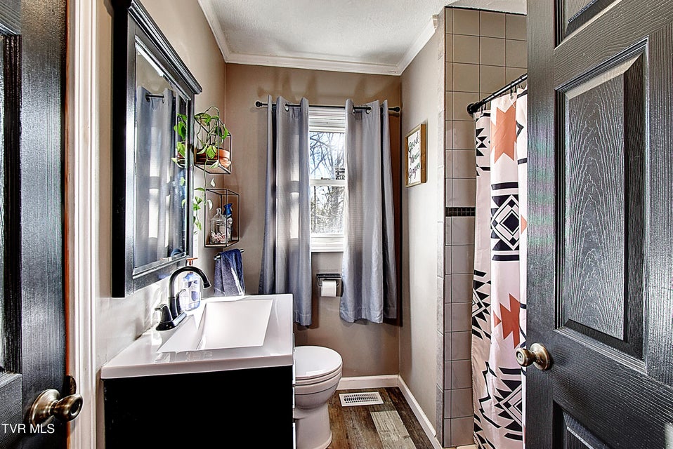 Photo #19: 413 Northcott Drive