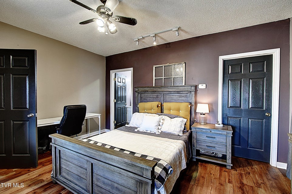 Photo #21: 413 Northcott Drive