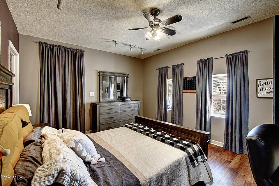 Photo #22: 413 Northcott Drive