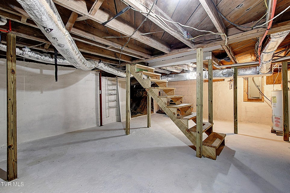 Photo #29: 413 Northcott Drive