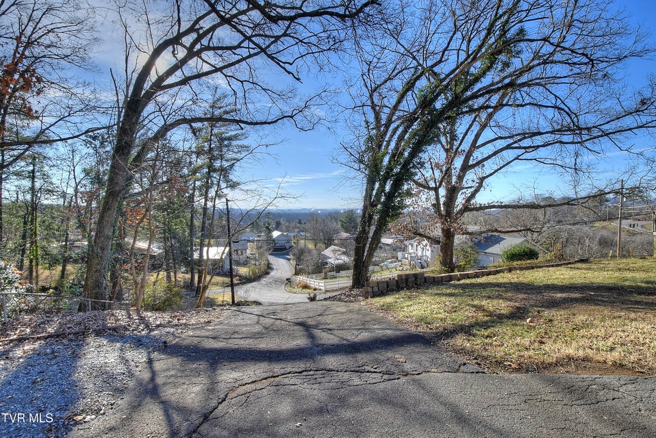 Photo #36: 413 Northcott Drive