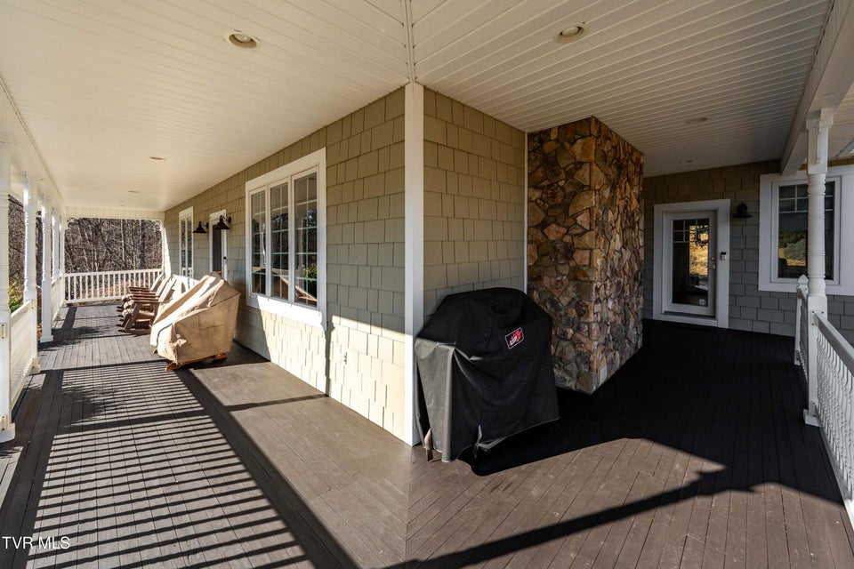 Photo #28: 718 Copperhead Hollow Road