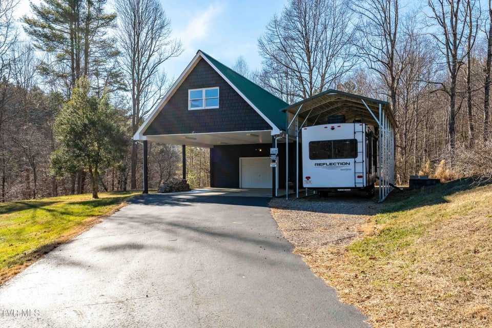 Photo #42: 718 Copperhead Hollow Road