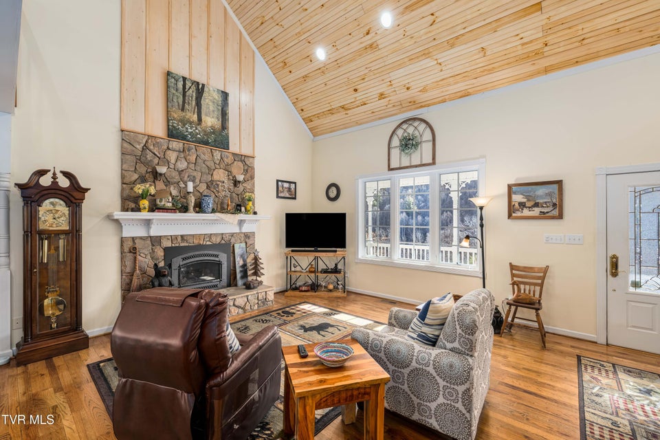 Photo #65: 718 Copperhead Hollow Road