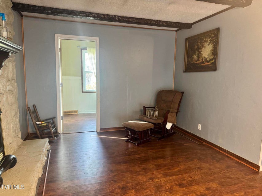 Photo #24: 208 Sycamore Street