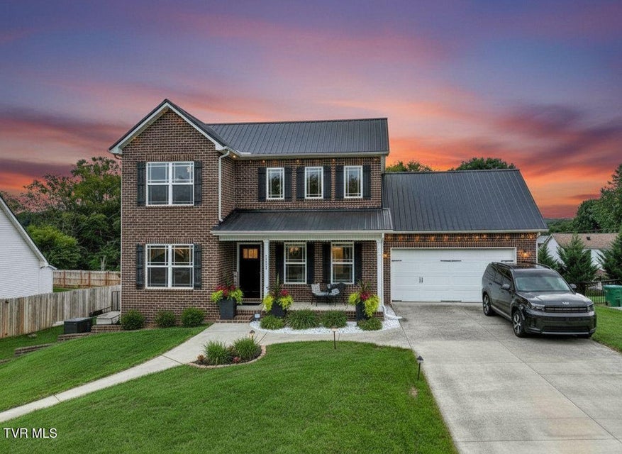 Photo #2: 1864 Limestone Path