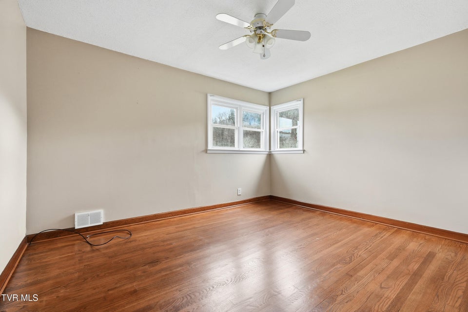 Photo #19: 2245 Saltville Highway