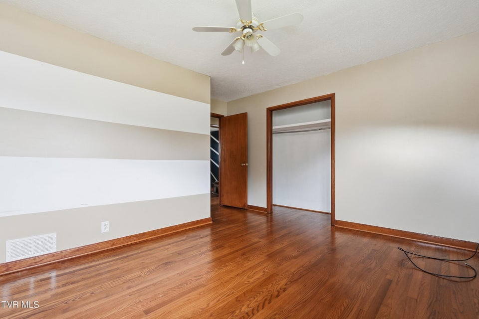 Photo #20: 2245 Saltville Highway