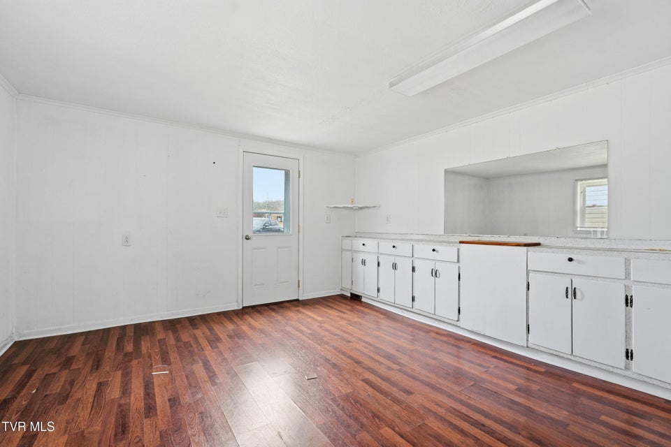 Photo #26: 2245 Saltville Highway