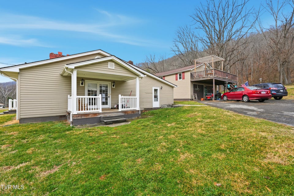 Photo #33: 2245 Saltville Highway