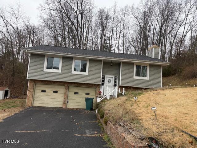 Photo #2: 226 Shadow Hill Lane