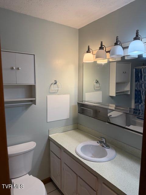 Photo #13: 226 Shadow Hill Lane