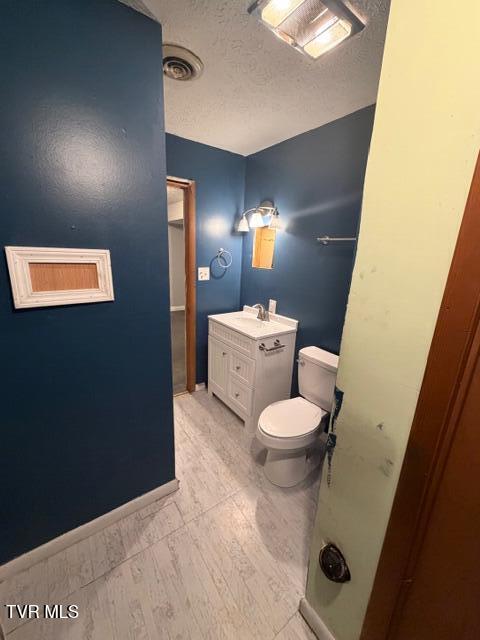 Photo #33: 226 Shadow Hill Lane