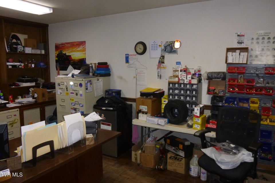 Photo #4: 1809 2nd Avenue