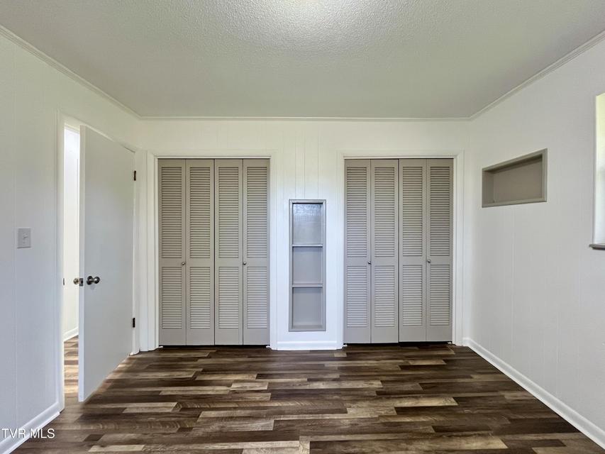 Photo #9: 126 Pearl Street