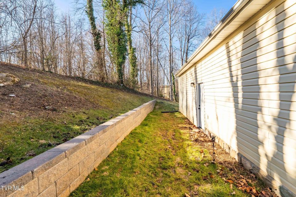 Photo #31: 109 Tami Drive