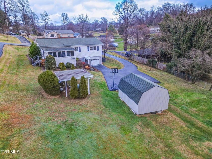 Photo #33: 125 Webb Court