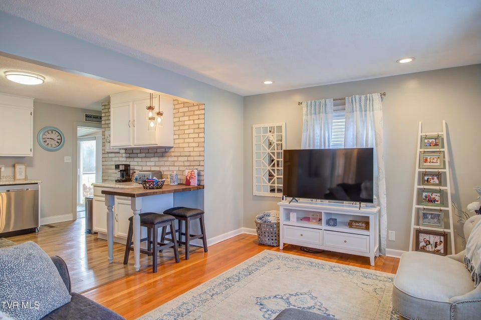 Photo #4: 125 Webb Court