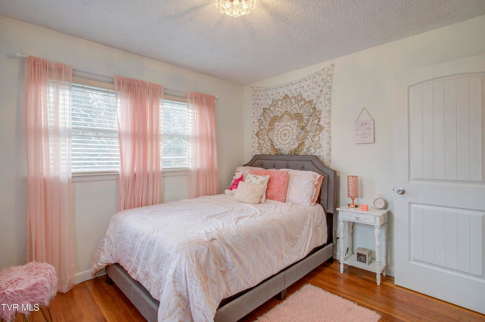 Photo #19: 125 Webb Court