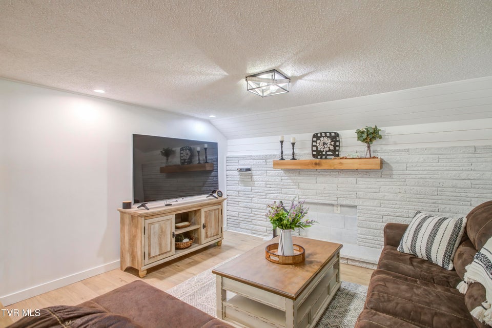 Photo #24: 125 Webb Court