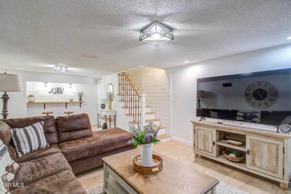 Photo #26: 125 Webb Court