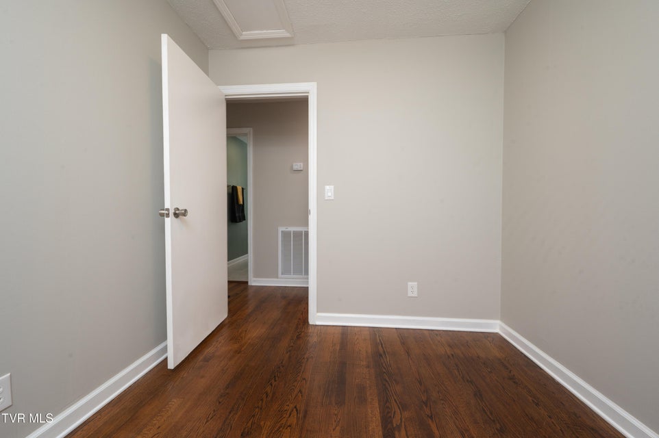 Photo #20: 386 Timbertree Branch Road