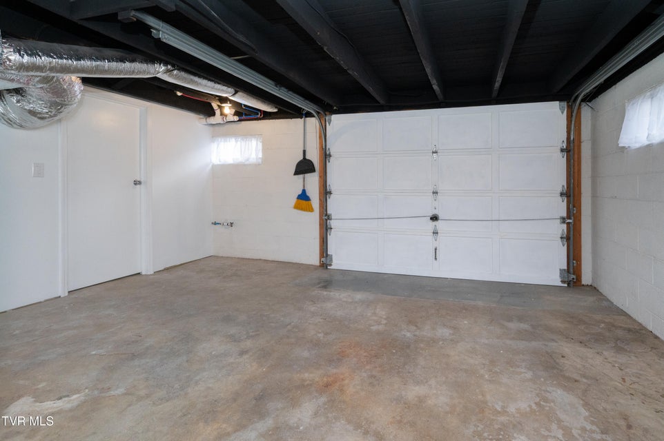 Photo #38: 386 Timbertree Branch Road