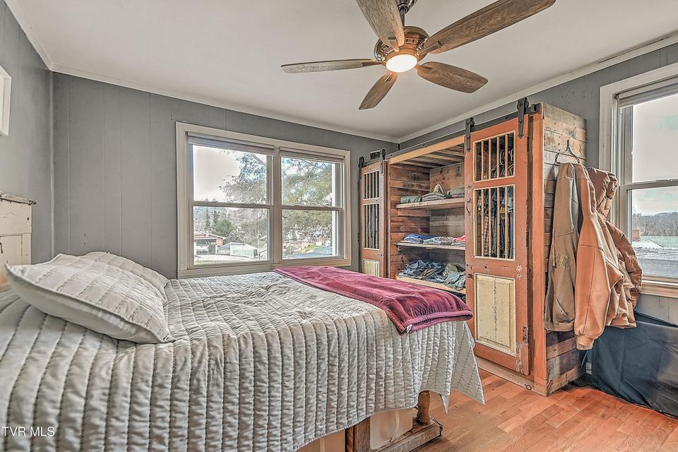 Photo #20: 212 Magnolia Drive