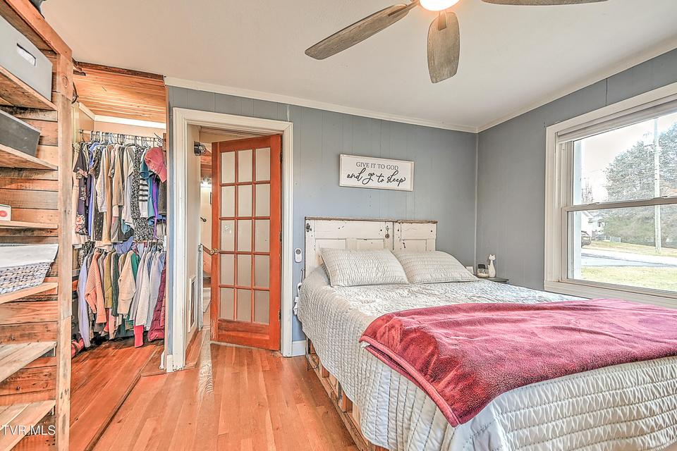 Photo #21: 212 Magnolia Drive