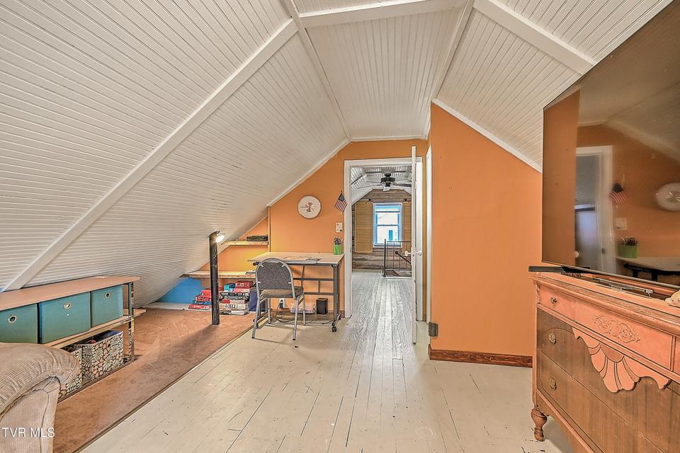 Photo #35: 212 Magnolia Drive