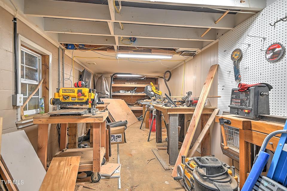 Photo #41: 212 Magnolia Drive