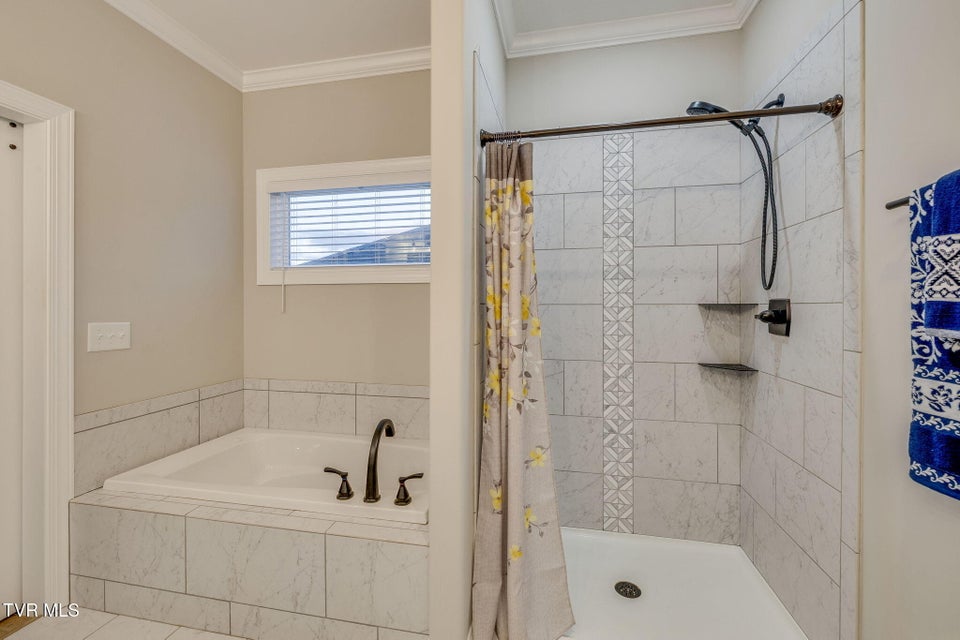 Photo #10: 226 Quiet Stroll Lane