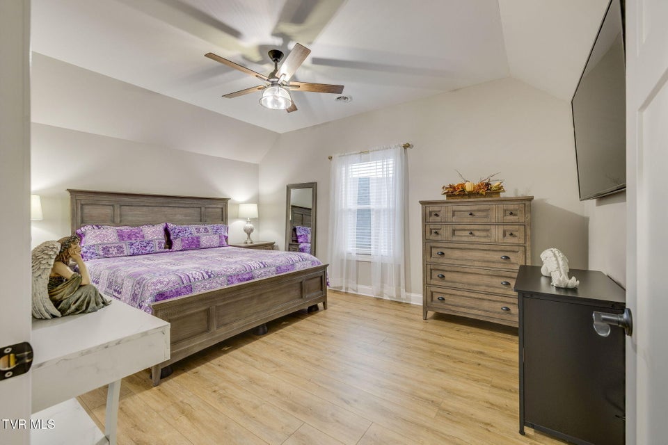 Photo #21: 226 Quiet Stroll Lane