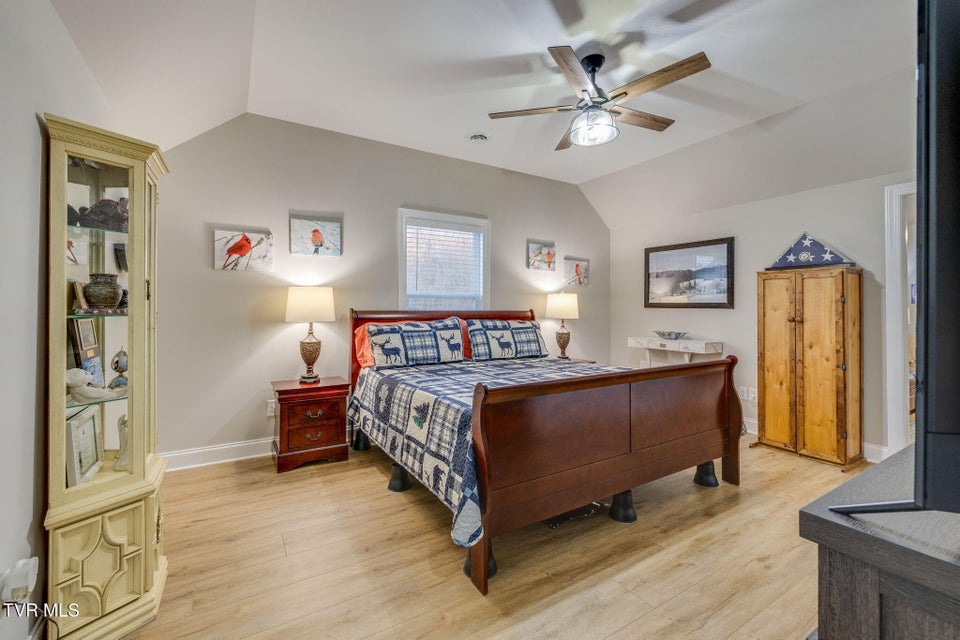 Photo #25: 226 Quiet Stroll Lane