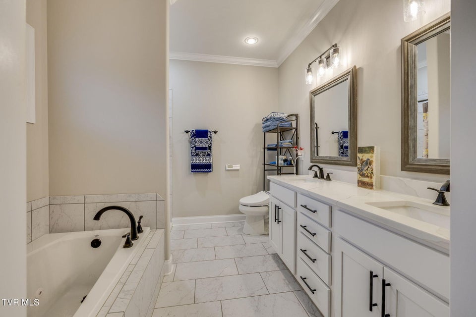 Photo #9: 226 Quiet Stroll Lane