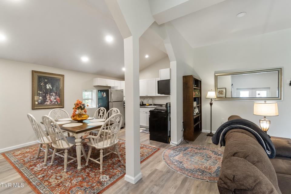 Photo #8: 2087 Fodderstack Mountain Loop