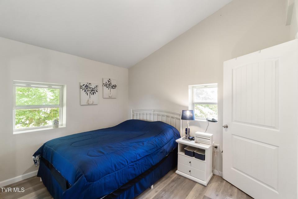 Photo #16: 2087 Fodderstack Mountain Loop