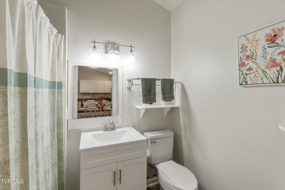 Photo #18: 2087 Fodderstack Mountain Loop