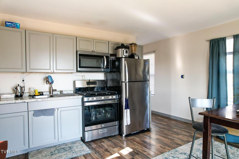 Photo #25: 2087 Fodderstack Mountain Loop