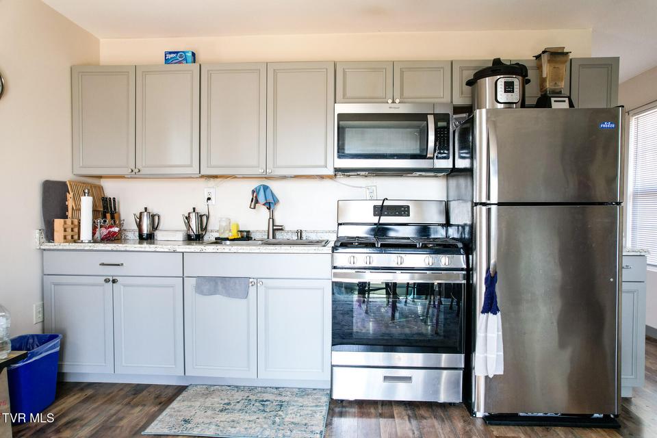 Photo #28: 2087 Fodderstack Mountain Loop