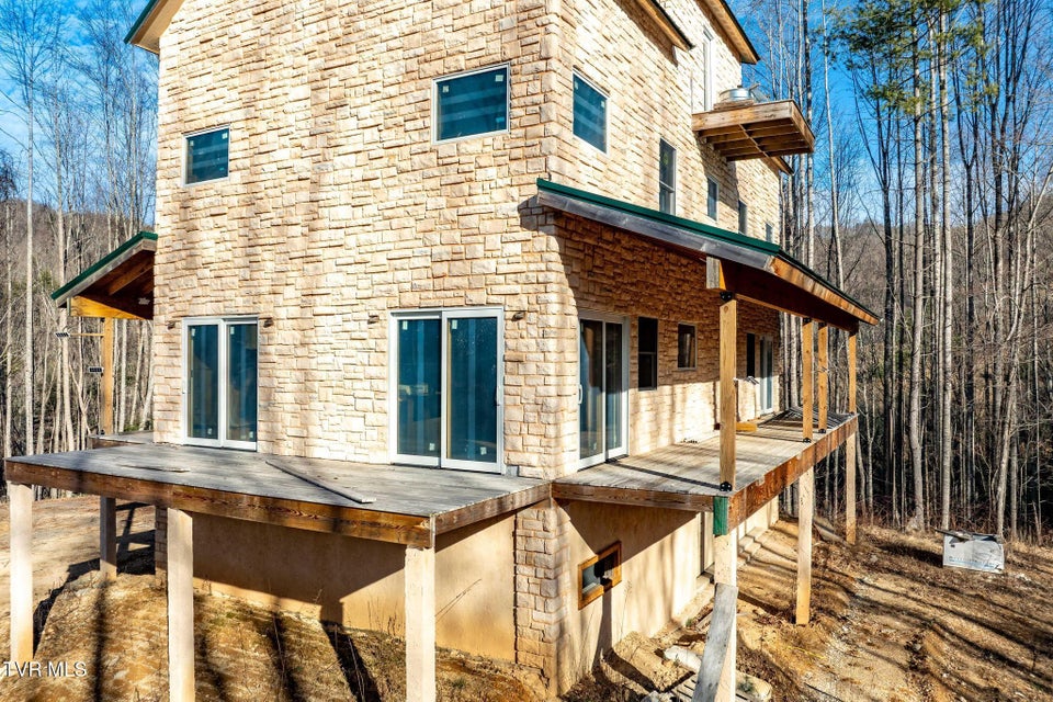 Photo #10: 324 Allen Snyder Road