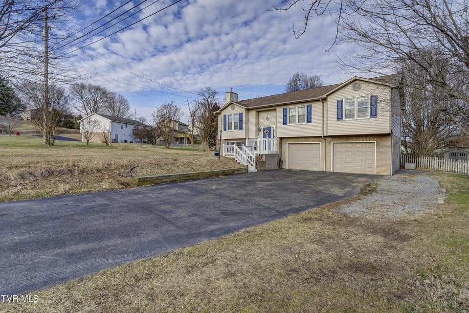 Photo #3: 134 Tucker Lane