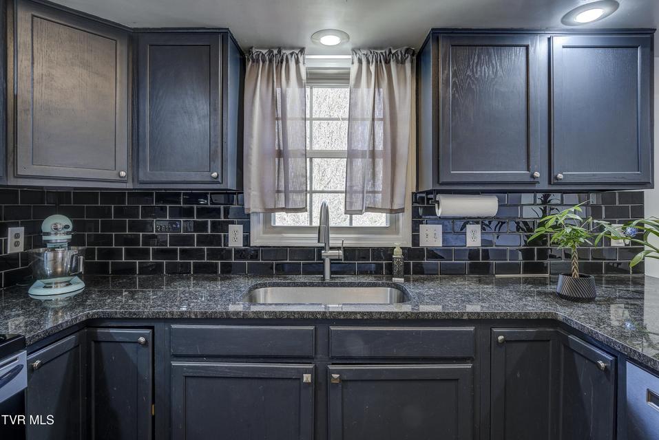 Photo #11: 134 Tucker Lane