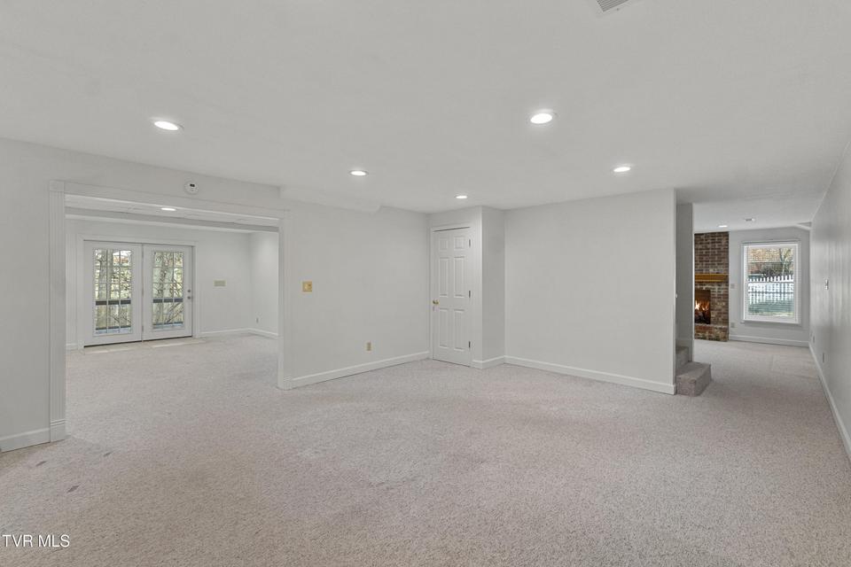 Photo #59: 104 Magnolia Drive