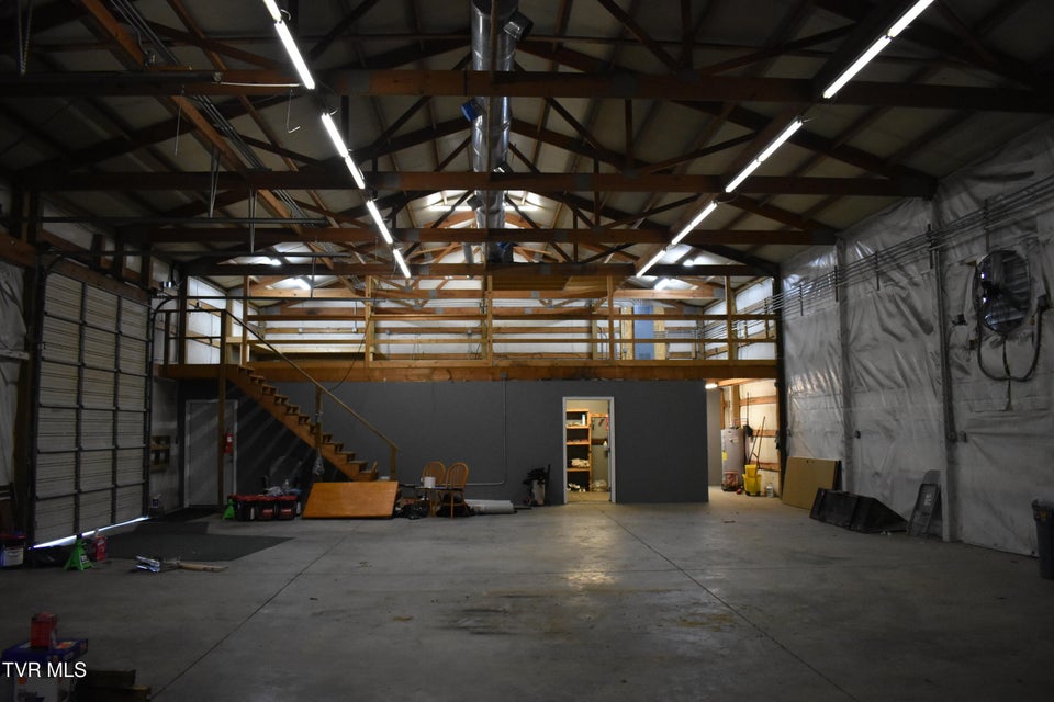 Photo #13: 475 Morelock Street