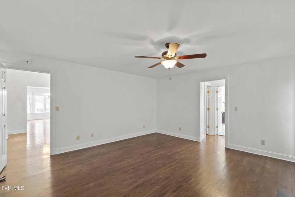 Photo #11: 104 Magnolia Drive