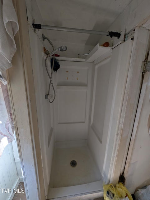 Photo #13: 918 Independence Drive