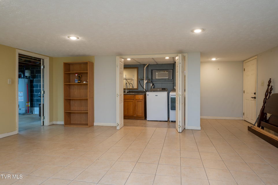 Photo #24: 134 Nikki Circle